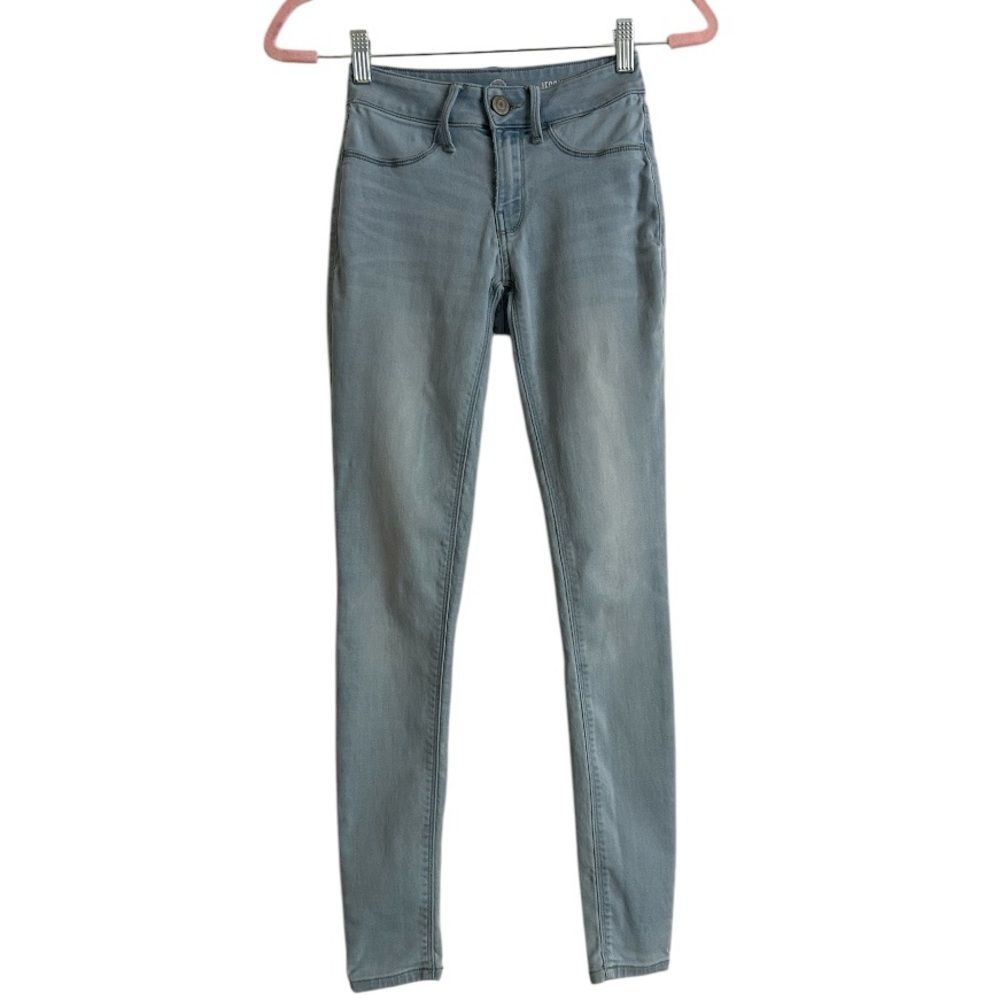 SO Jeggings Light Blue Denim Junior’s size 1